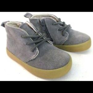 GAP Boot Gray Suede